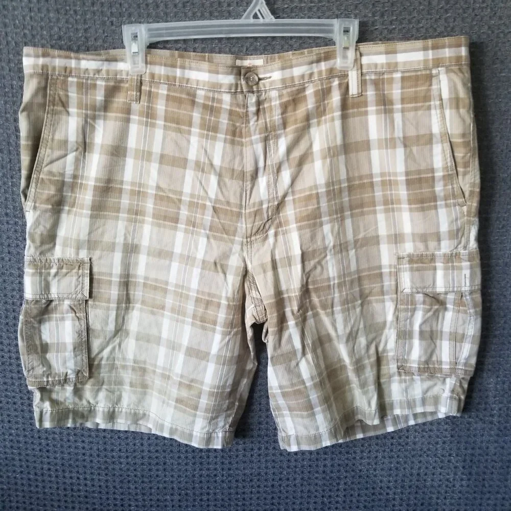 Dockers Tan Plaid Cargo Shorts Men's 44